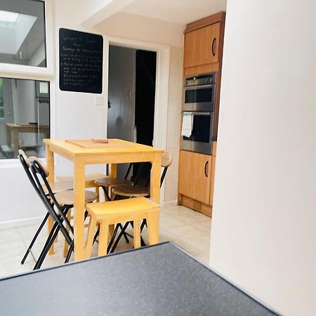 Lovely Dog Friendly, 3 Bed Home Sleeps 8, With Parking & Fenced Garden Work Contractor Leisure, Jasper CBG Buitenkant foto