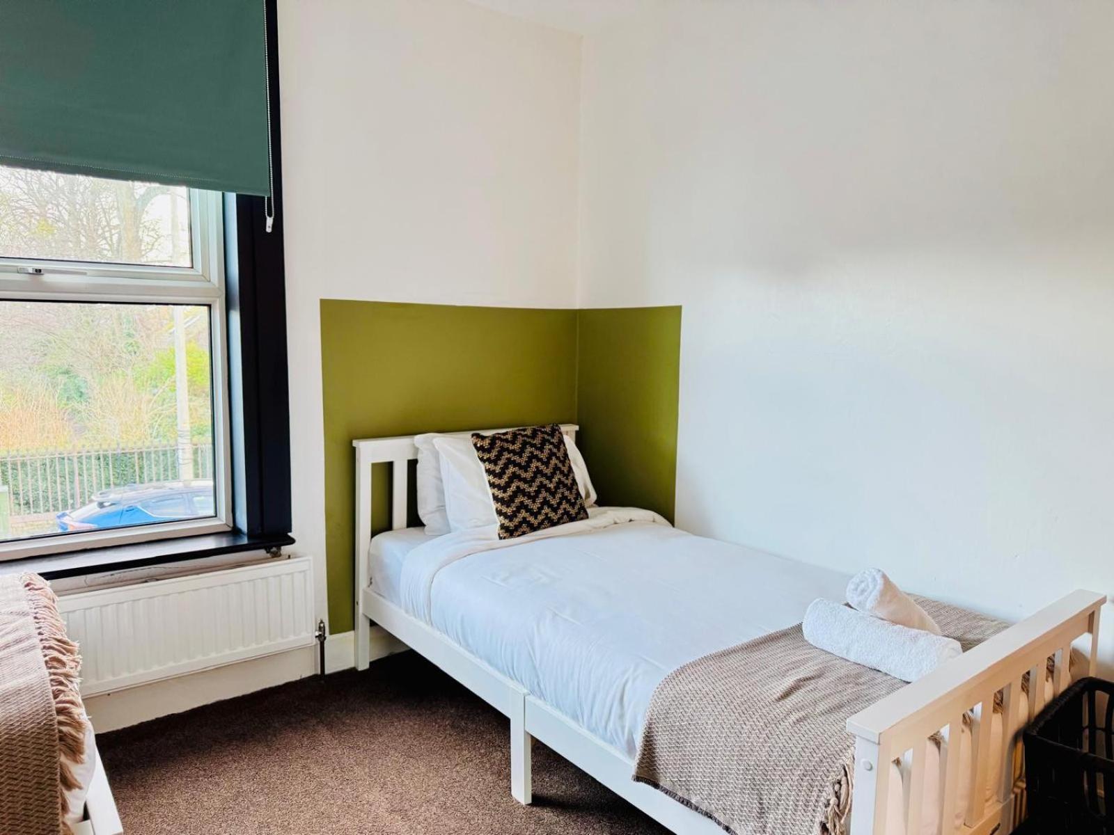 Lovely Dog Friendly, 3 Bed Home Sleeps 8, With Parking & Fenced Garden Work Contractor Leisure, Jasper CBG Buitenkant foto
