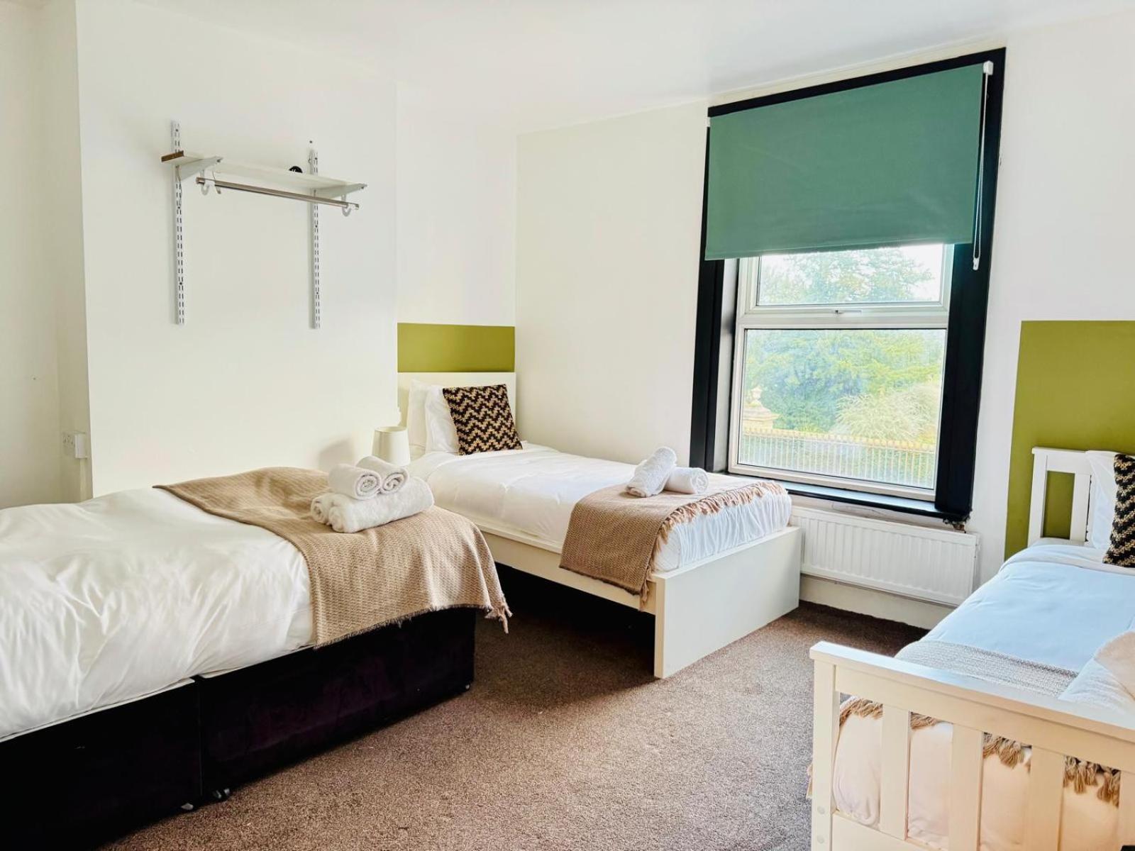 Lovely Dog Friendly, 3 Bed Home Sleeps 8, With Parking & Fenced Garden Work Contractor Leisure, Jasper CBG Buitenkant foto