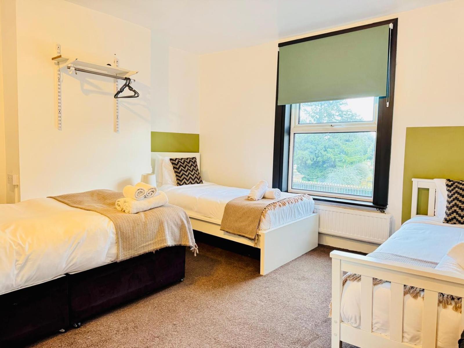 Lovely Dog Friendly, 3 Bed Home Sleeps 8, With Parking & Fenced Garden Work Contractor Leisure, Jasper CBG Buitenkant foto